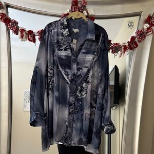 Women’s Blue Floral Shirt